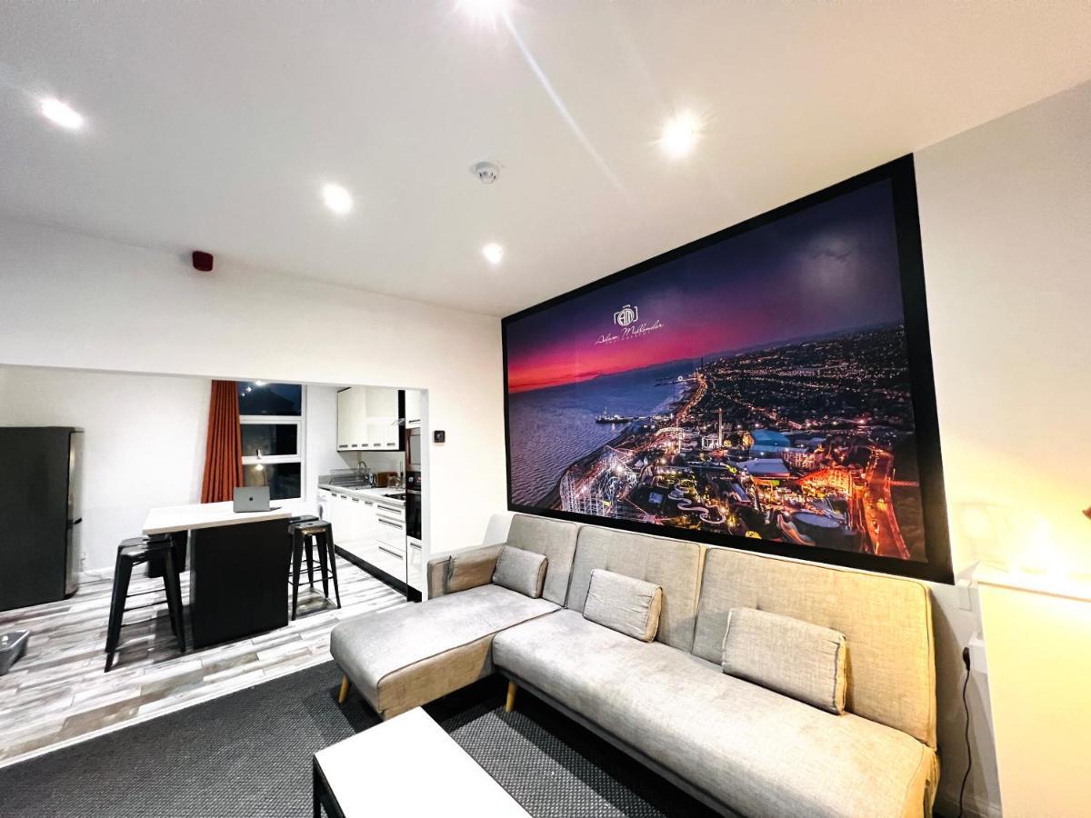 The Pier Suite Serviced Apartment Blackpool Exterior photo